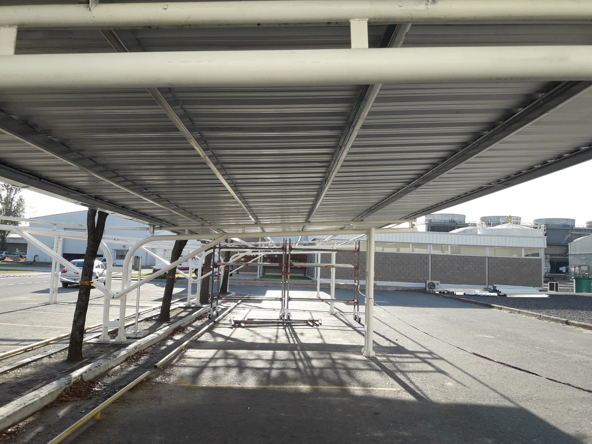 Cubiertas de Estacionamiento - Pampa Energía