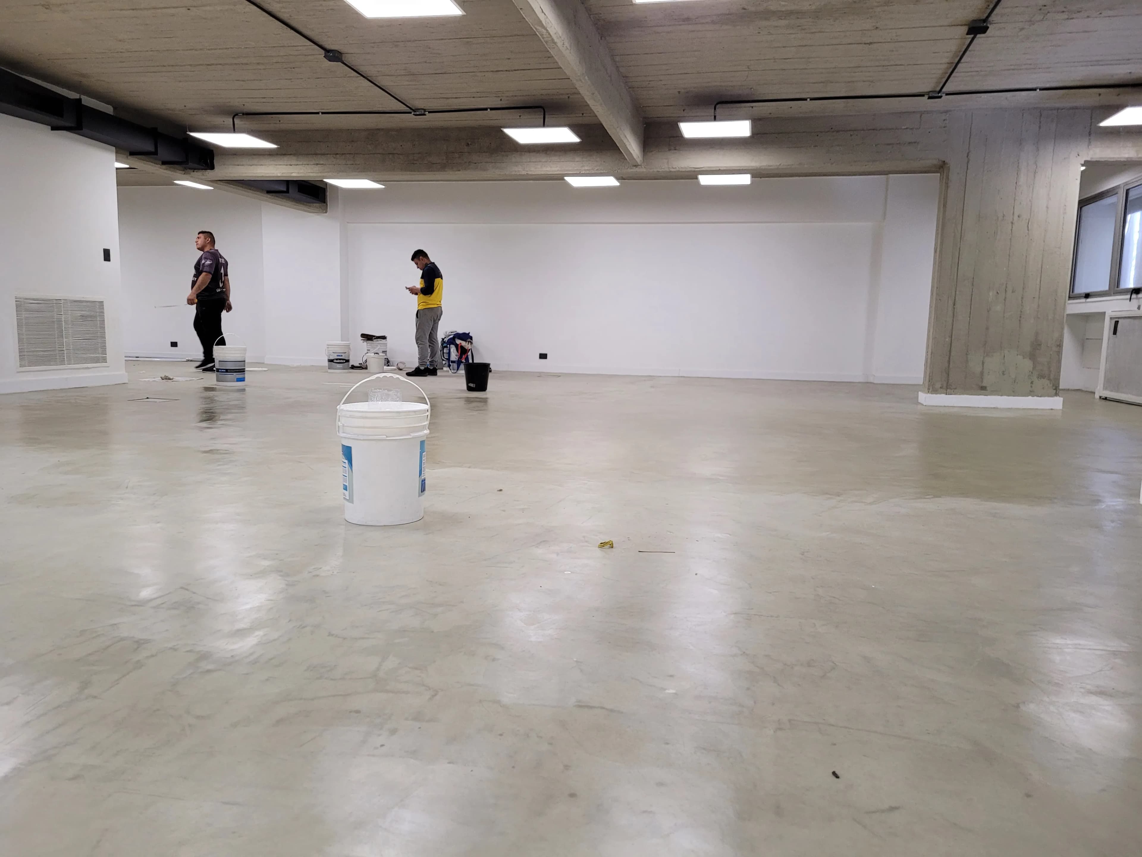 Office Roca - Imagen 1